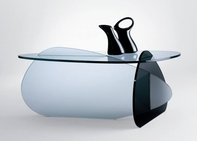 Table basse en verre « Kut » par Karim Rashid