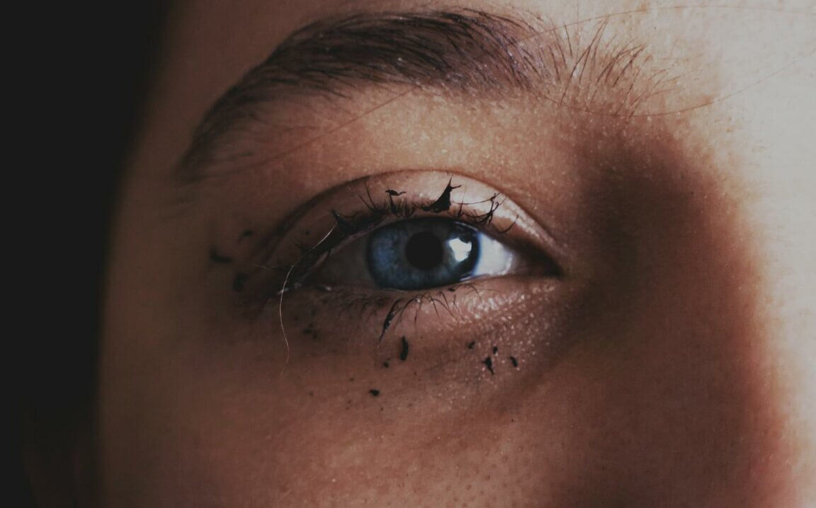 mascara