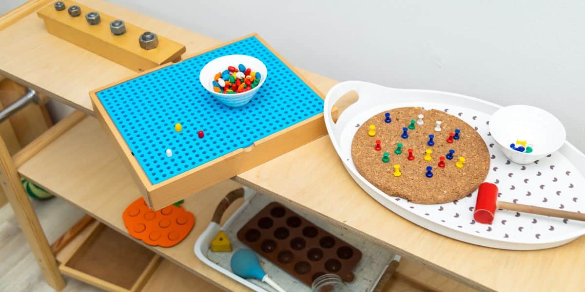 La planche Montessori : un outil d'éveil indispensable pour votre enfant