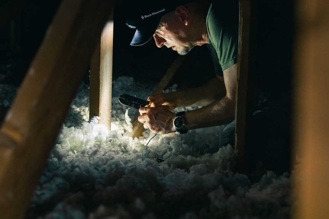 découvrez l'importance de l'isolation pour améliorer le confort de votre maison et réduire vos factures d'énergie. apprenez les différentes techniques d'isolation et choisissez celle qui convient le mieux à vos besoins.