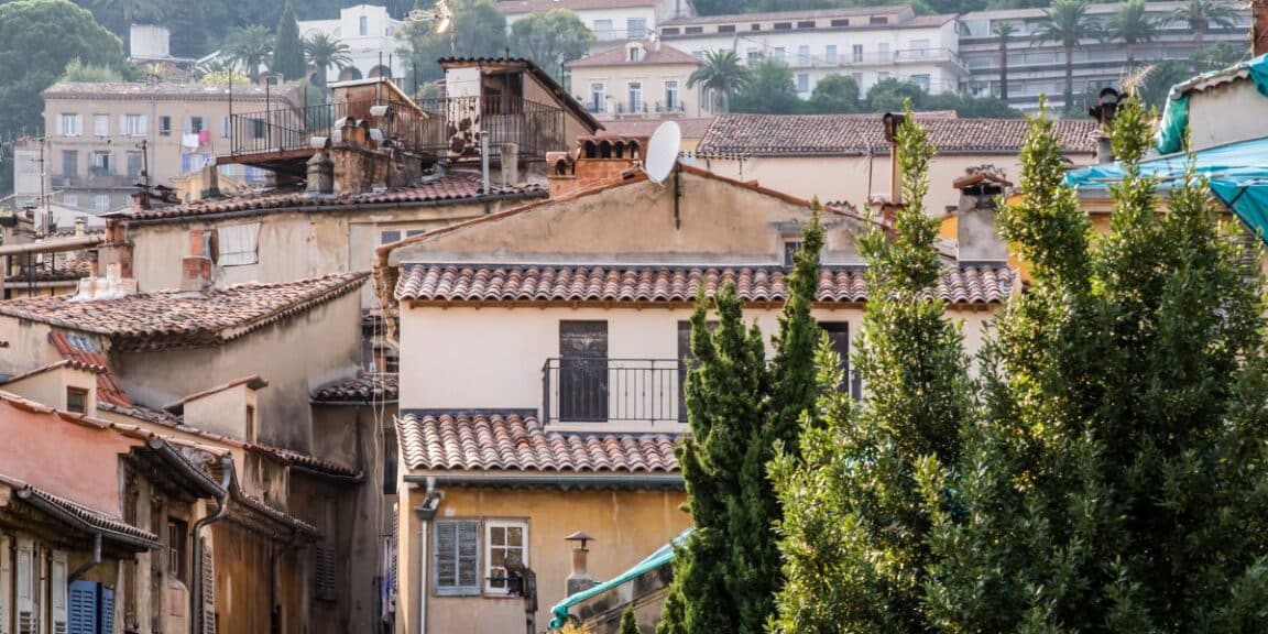 Les avantages de vivre à Grasse pour les seniors : 8 raisons de choisir cette ville