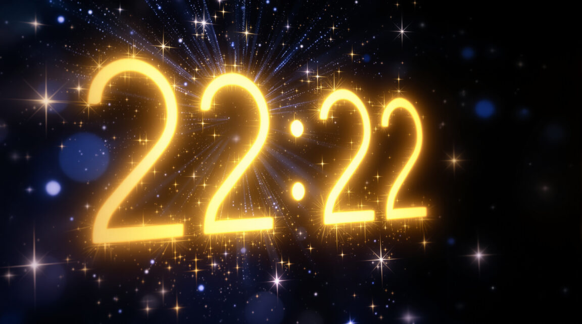 découvrez la signification de l'heure miroir 22h22 et ce qu'elle révèle sur vos pensées, votre intuition et les messages de l'univers.
